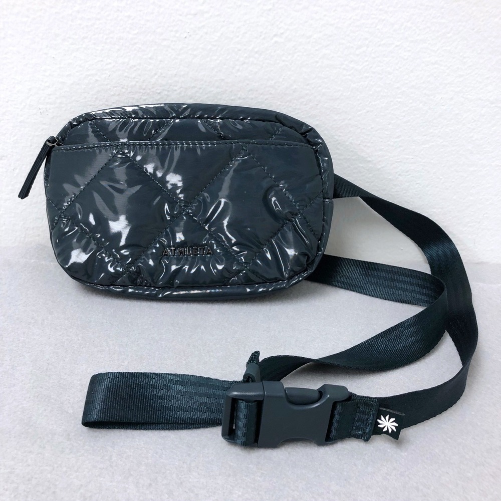 Athleta Excursion Belt Bag Women OS Dark Green Quilted Shiny Patent Activewear‎
